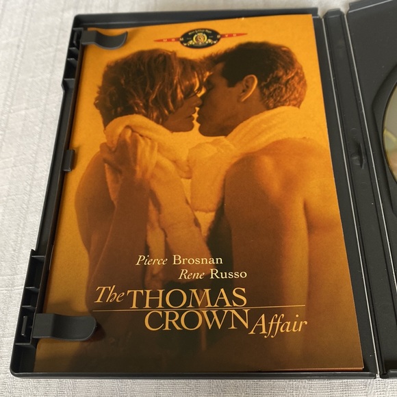 🎬PRICING🎬 The Thomas Crown Affair DVD with Pierce Brosnan & Rene Russo - Picture 5 of 9